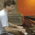 Johnny Carson Once Asked the Audience if Anybody Played the Piano. This Man Raised His Hand, and His Life Was Forever Changed May 6, 2026 – by Johnny Carson Once Asked the Audience if Anybody Played the Piano. This Man Raised His Hand, and His Life Was Forever Changed May 6, 2026 – by
